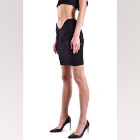 NWT $1095 Balmain curved waist mini skirt - Picture 1 of 7
